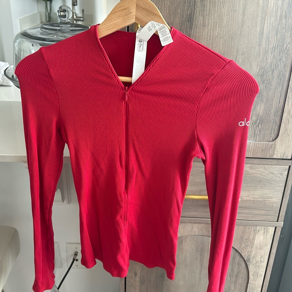 Ribbed Mezmorize Long Sleeve Alo